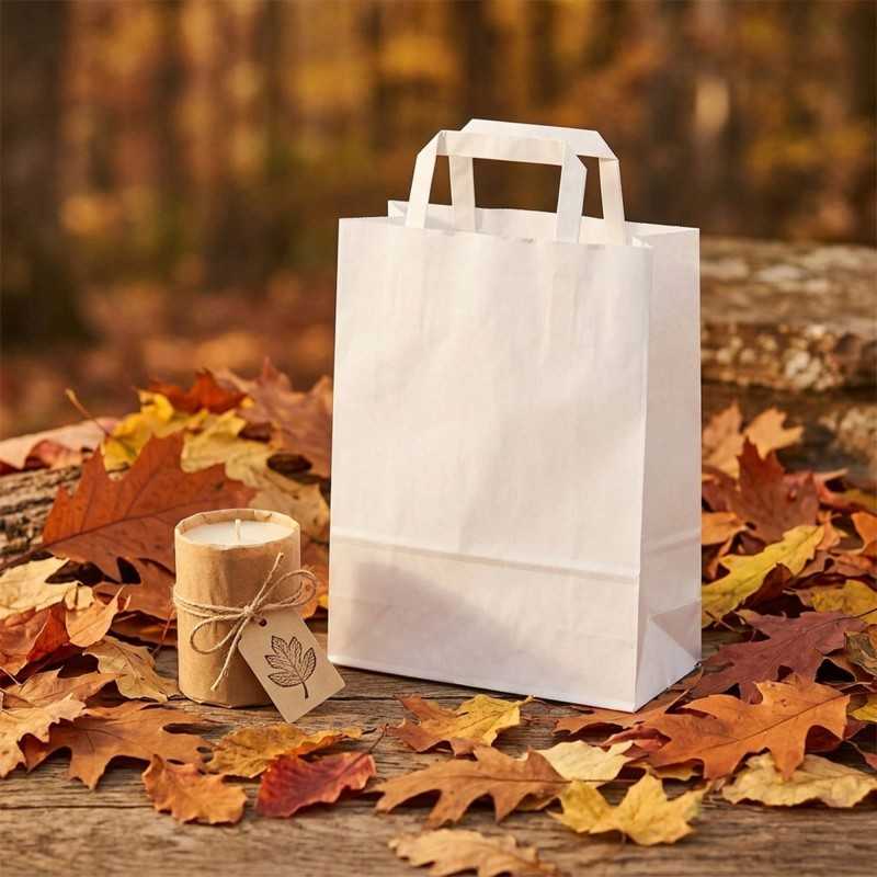 Borsa carta bianca manico piattino 18+7x25 cm | Crovegli